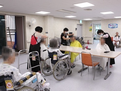 2019.10.10 로사헤어봉사단, 삼천3동 해바라기봉사단