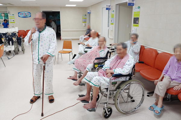 2019.07.20 꿈나무 봉사단과 어르신 음악활동
