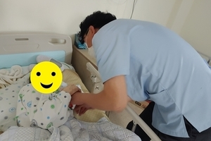 어버이날 맞이 카네이션 달아들이기 및