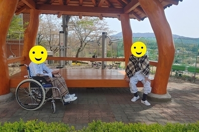 23.4.10. 원내프로그램(산책요법)