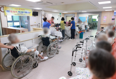 26년 8월 12일 이미용봉사(원봉공회, 한국이용사회)