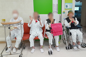 26년 5월 8일 어버이날 카네이션달